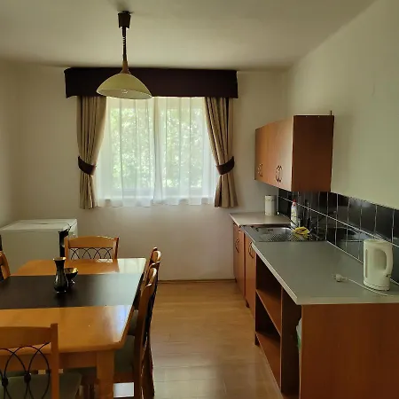 Apartman Park - V Sukromi