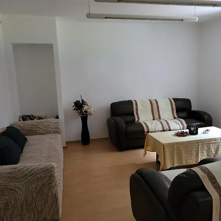 Park - V Sukromi Apartment *