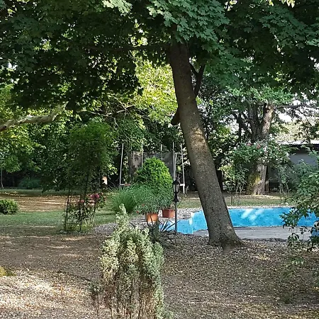 Apartman Park - V Sukromi Szomotor